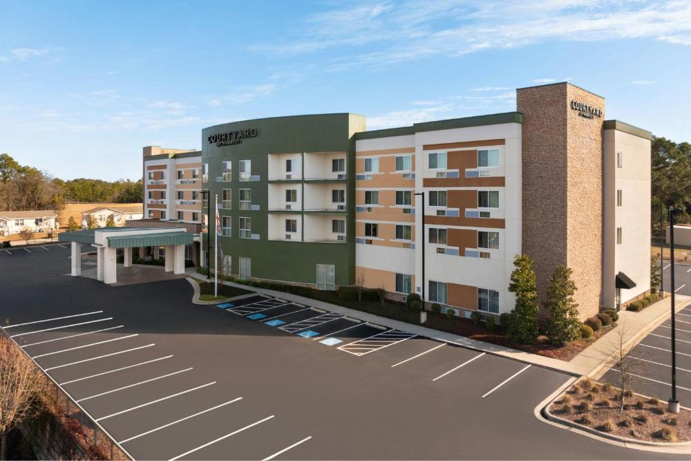 Courtyard By Marriott Fayetteville Fort Bragg Spring Lake